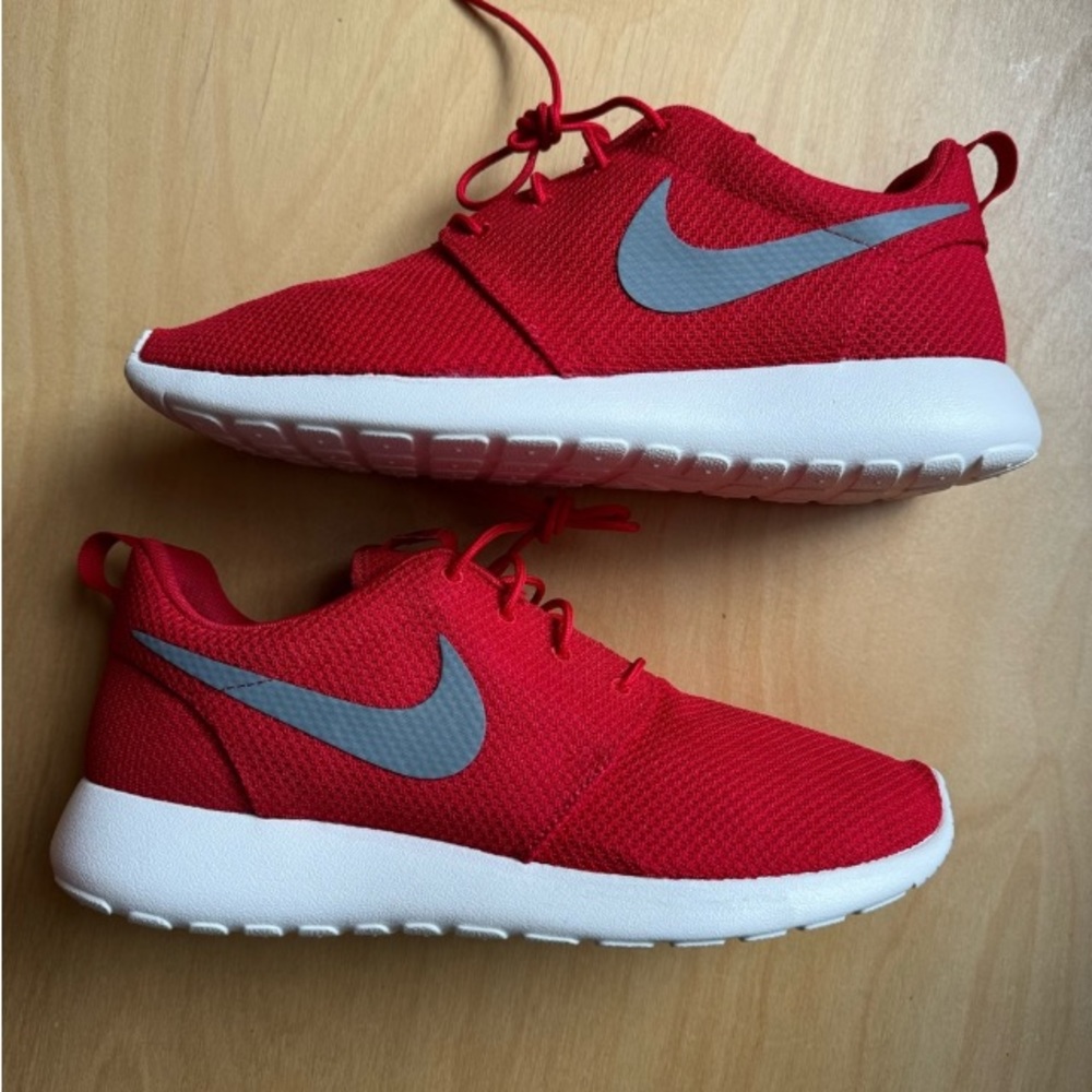 Nike Roshe One Running Shoe